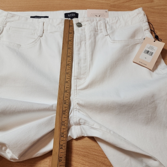 NWT NYDJ White Girlfriend Jeans Hollywood High Waist Lift Tuck Technology Sz 14 - Picture 7 of 16